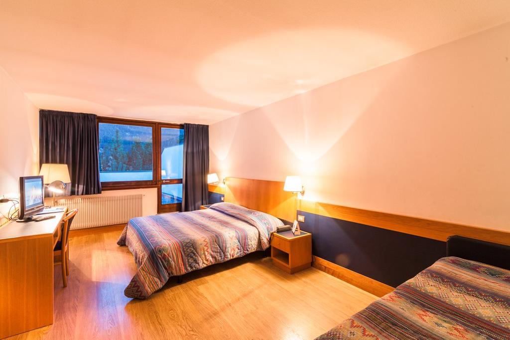 Hotel Club Regina E Fassa Mazzin Esterno foto