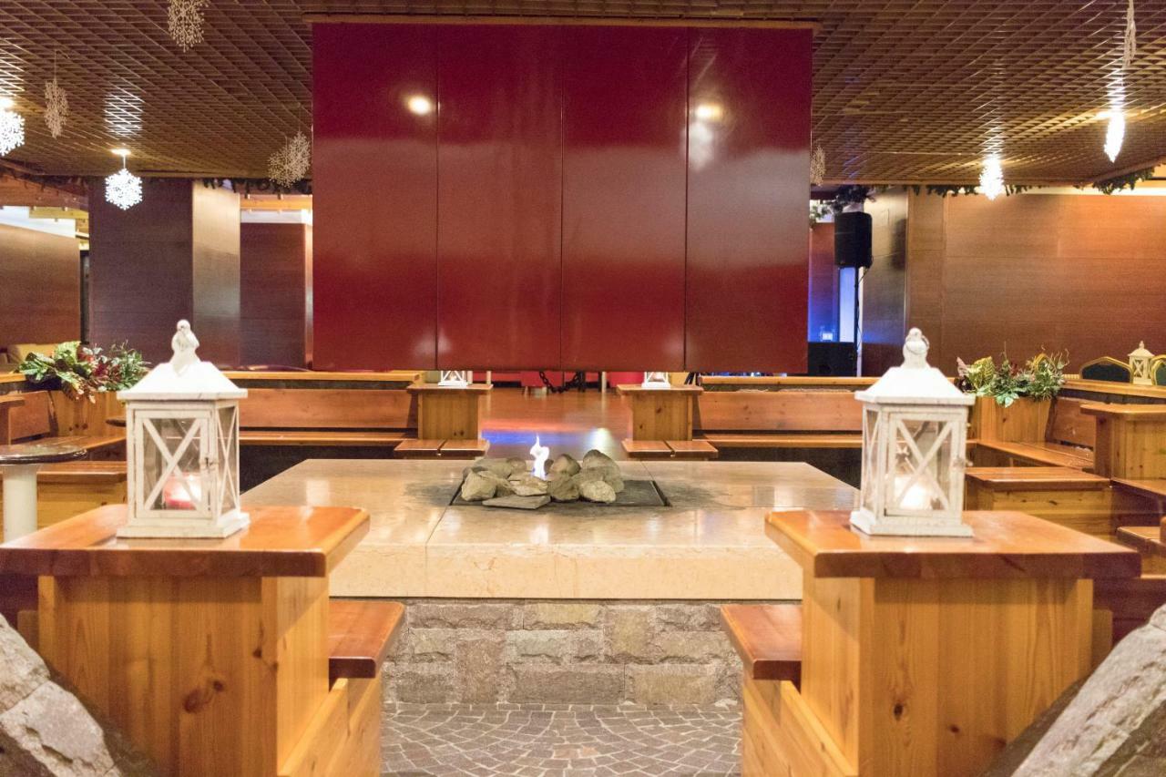 Hotel Club Regina E Fassa Mazzin Esterno foto