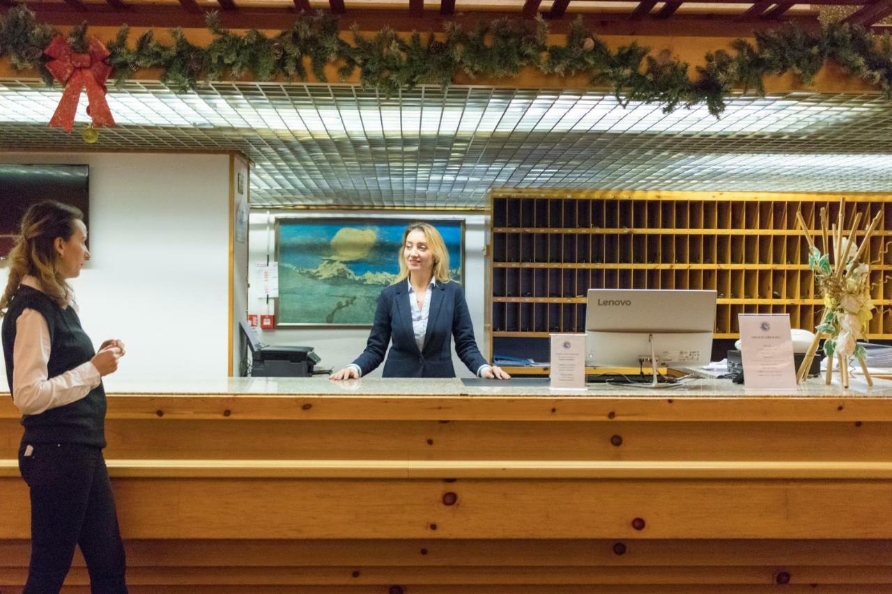 Hotel Club Regina E Fassa Mazzin Esterno foto